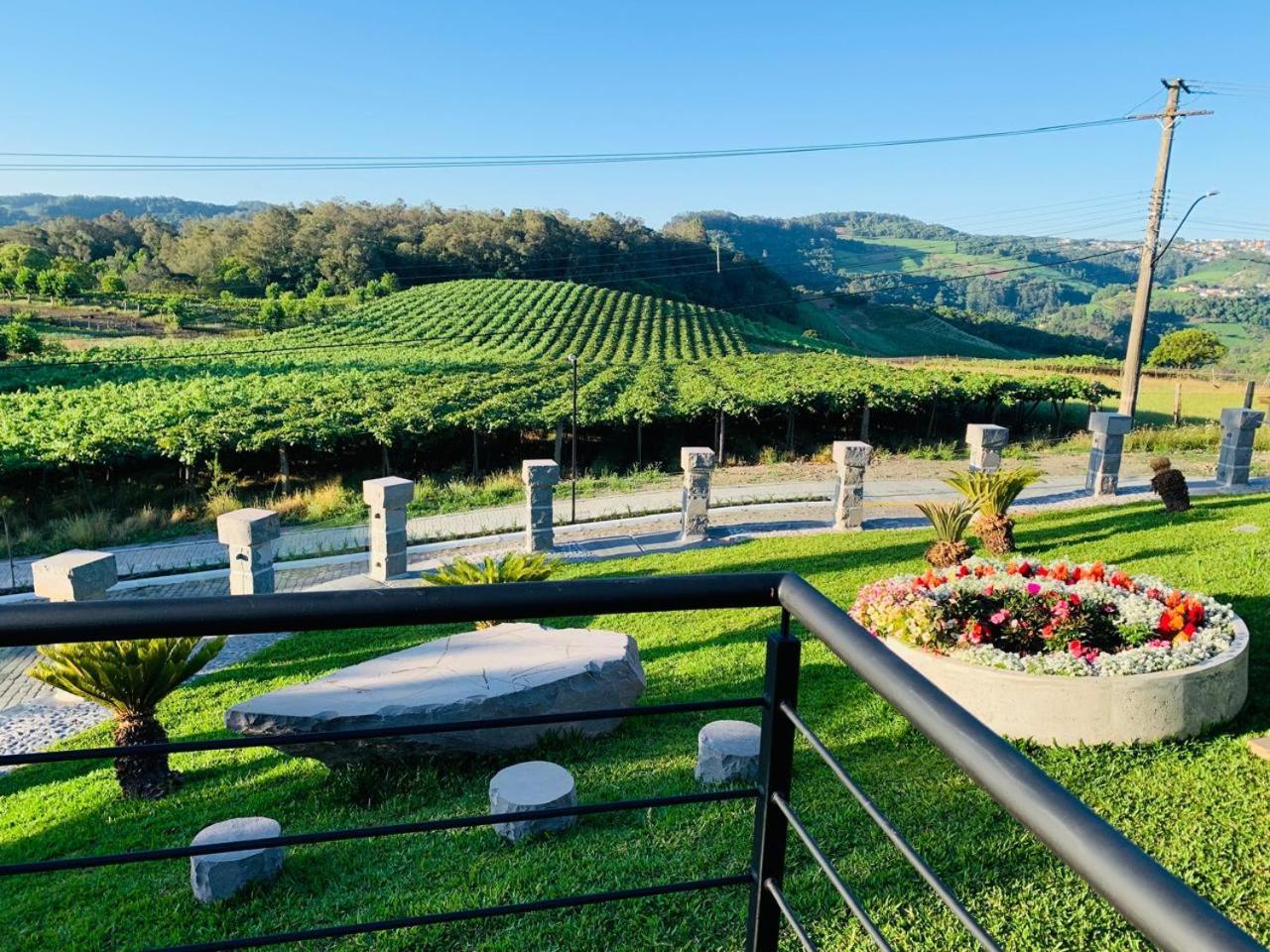 Bento Gonçalves Vista Vigneti Albergo & Vino - Vale Dos Vinhedos מראה חיצוני תמונה